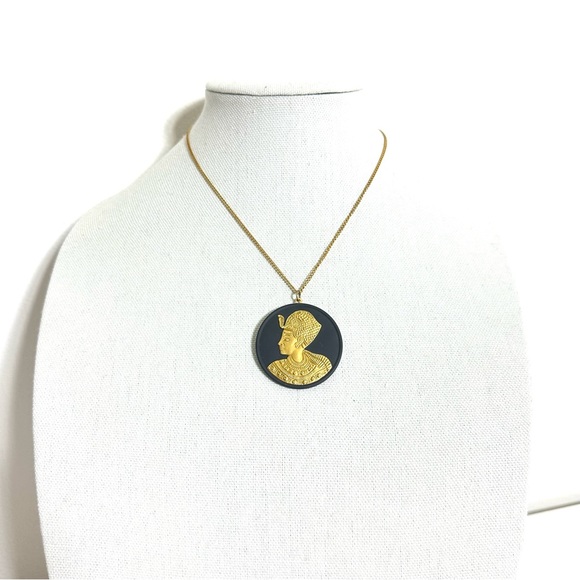 Vintage 24k Gold Gilded Jasperware King Tut Medallion...
